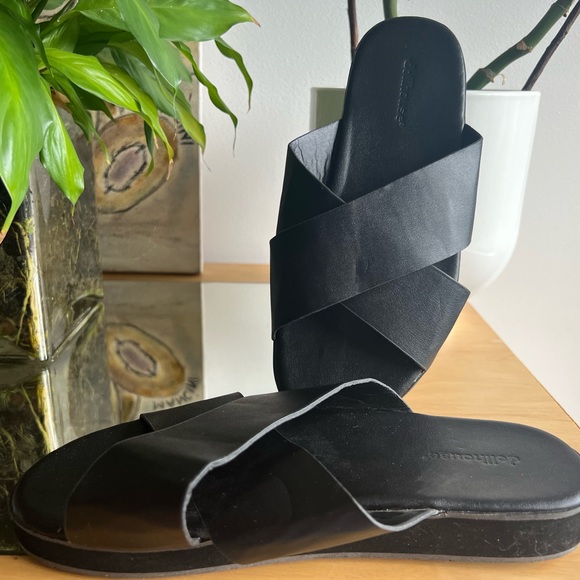 Black slides - Picture 2 of 3